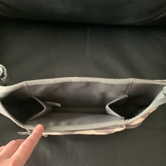 SKIP HOP stroller organizer - Picture 4 of 10